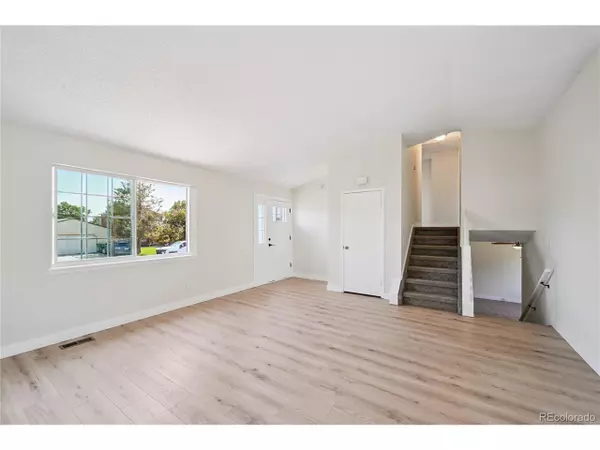 Aurora, CO 80011,1687 Ensenada Way
