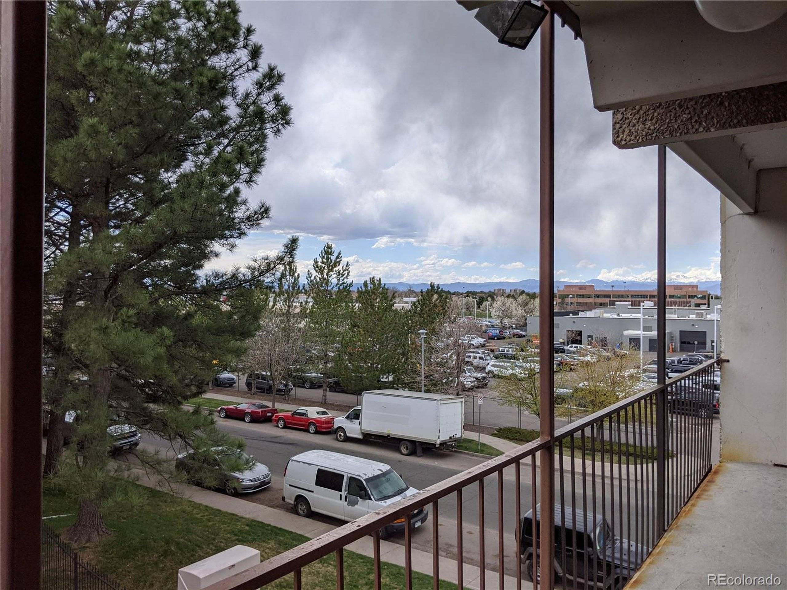 Aurora, CO 80012,364 S Ironton St #328