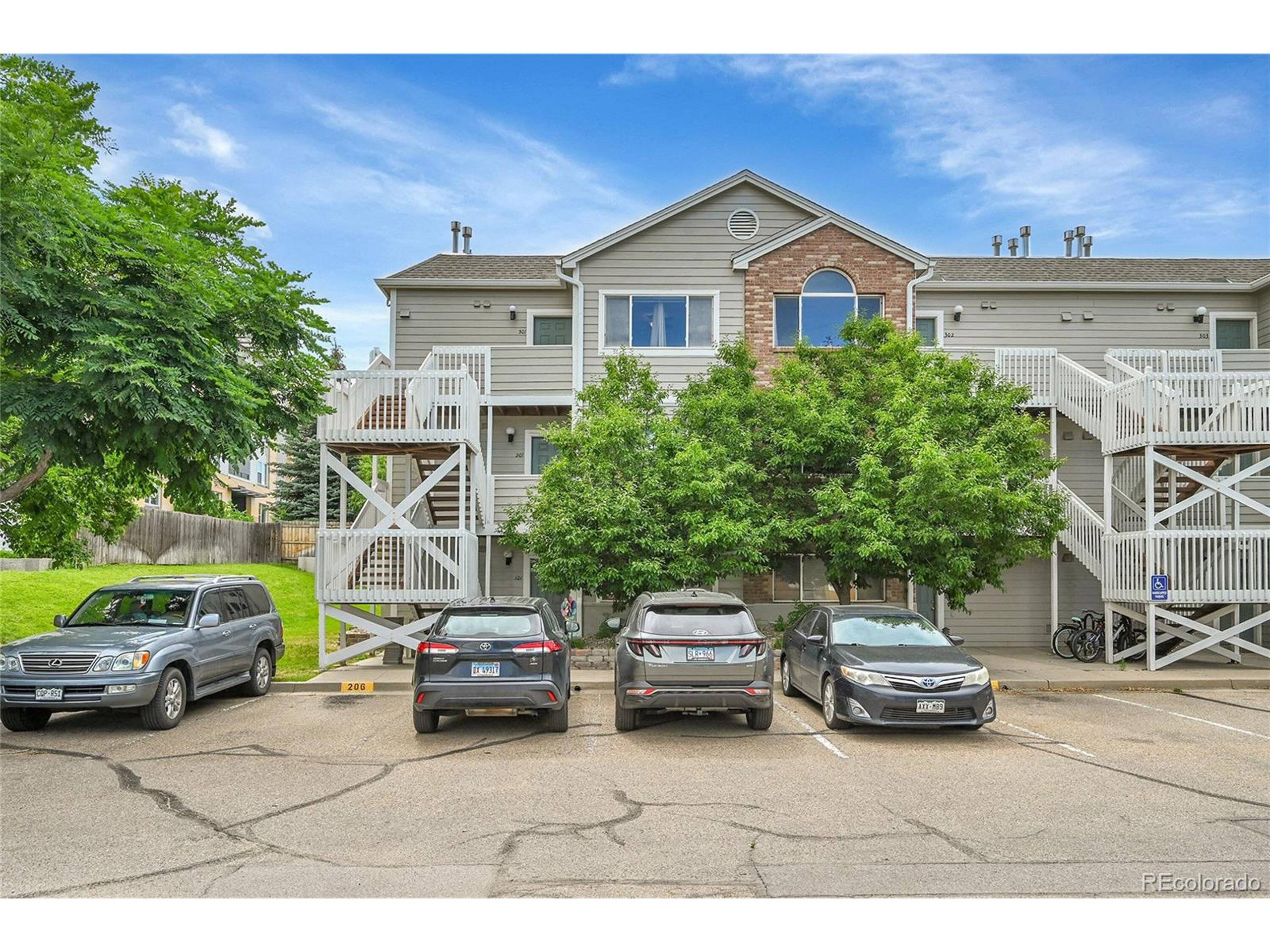 Boulder, CO 80303,2850 Aurora Ave #301