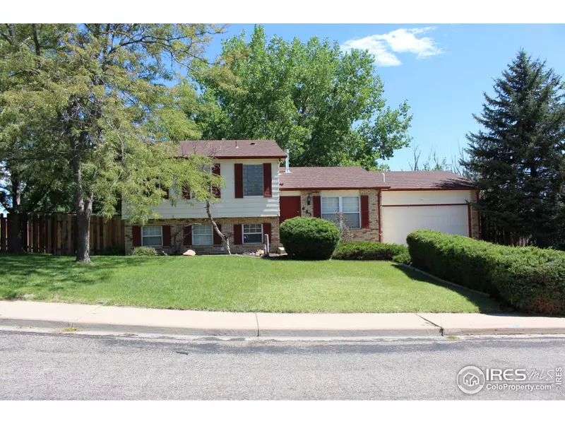 613 E 50th St, Loveland, CO 80538