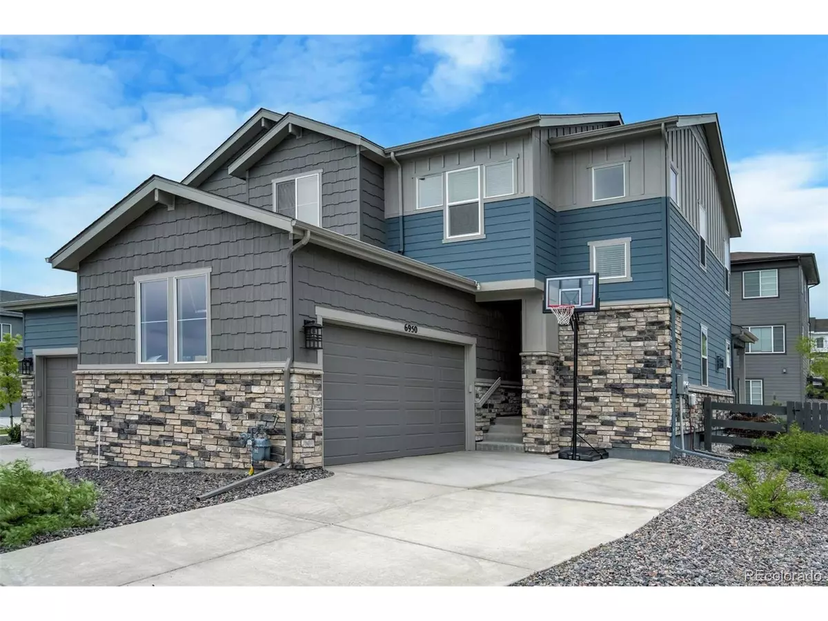 Castle Pines, CO 80108,6950 Hidden Cove Ct