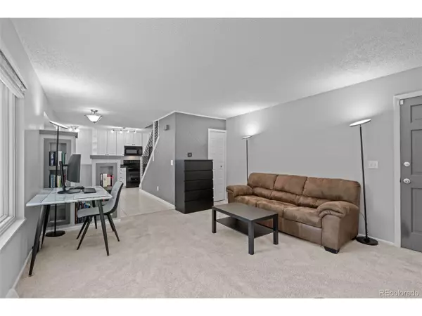 Lakewood, CO 80232,1779 S Lee St #D