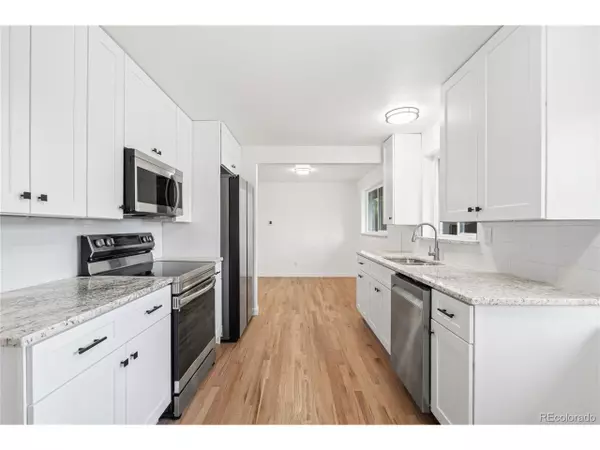 Centennial, CO 80121,6532 S Sherman St