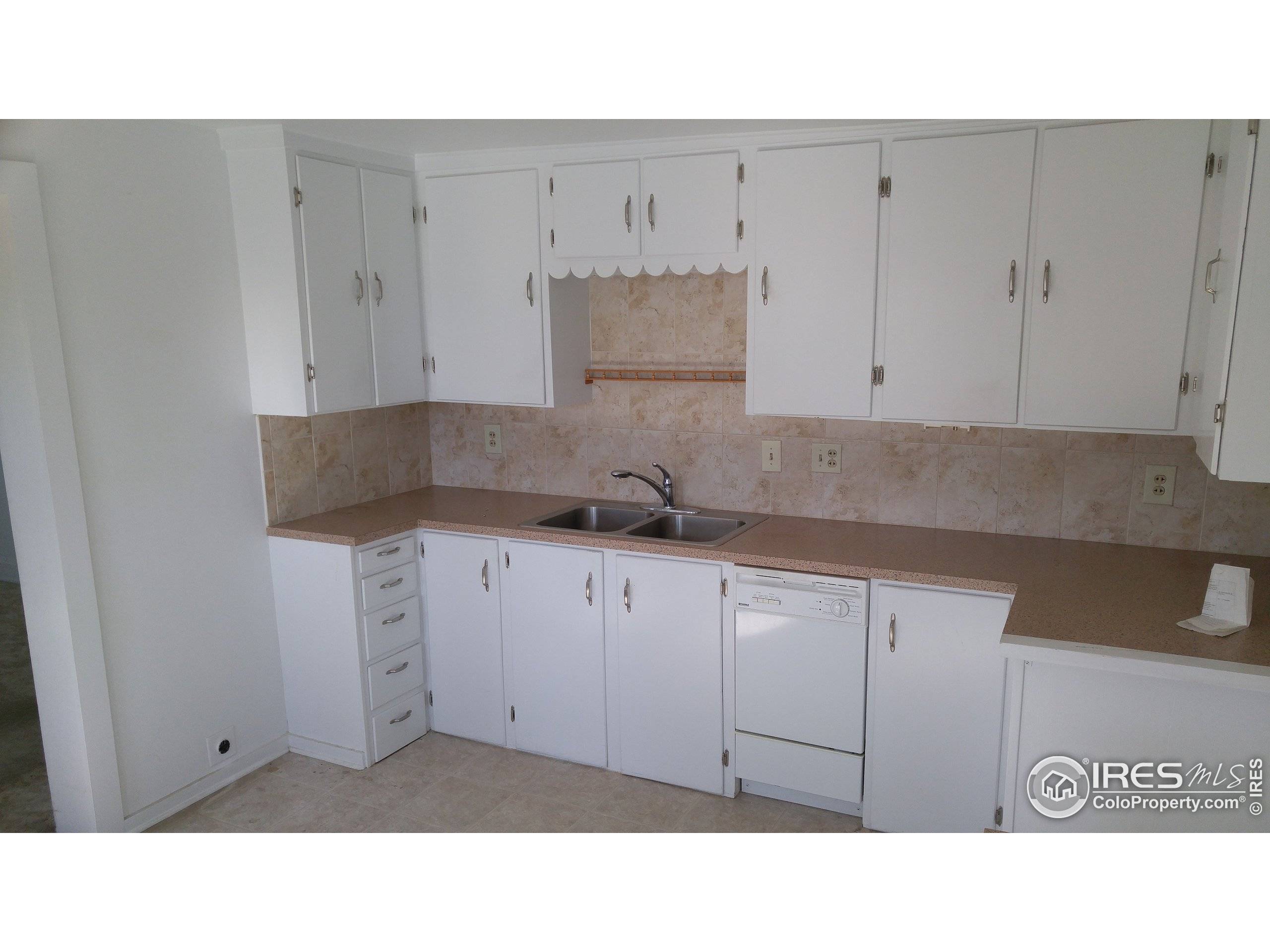 Johnstown, CO 80534,511 W South 1st