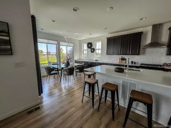 Littleton, CO 80125,9005 Bellsong Cir