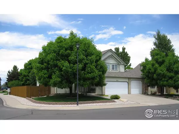 1814 Greengate Dr, Fort Collins, CO 80526