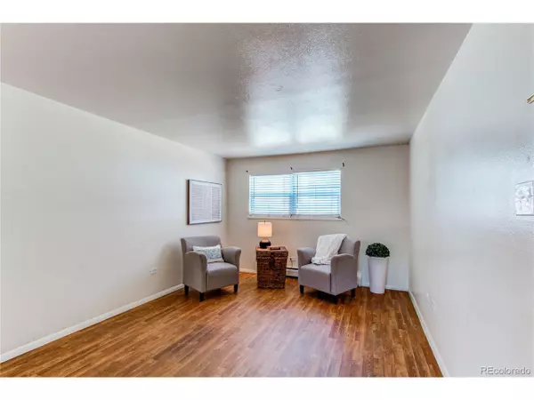 Denver, CO 80222,2350 S Linden Ct