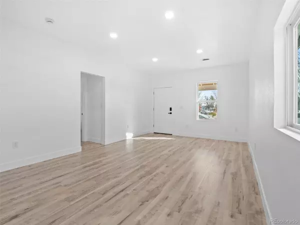 Brighton, CO 80601,121 S 6th Ave