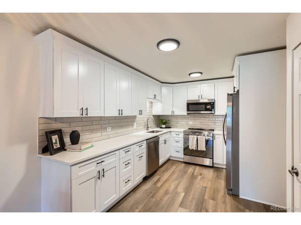 610 S Clinton St #5A, Denver, CO 80247