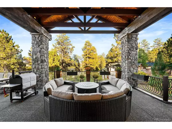 Larkspur, CO 80118,4491 Shoshone Dr