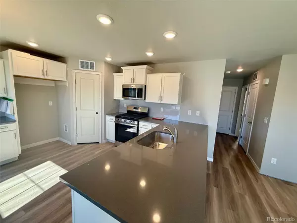 Watkins, CO 80137,717 N Clubview St