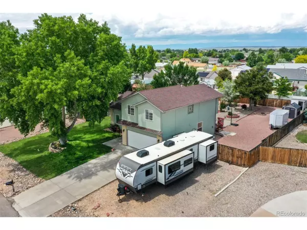 Pueblo, CO 81007,523 W Hook Dr