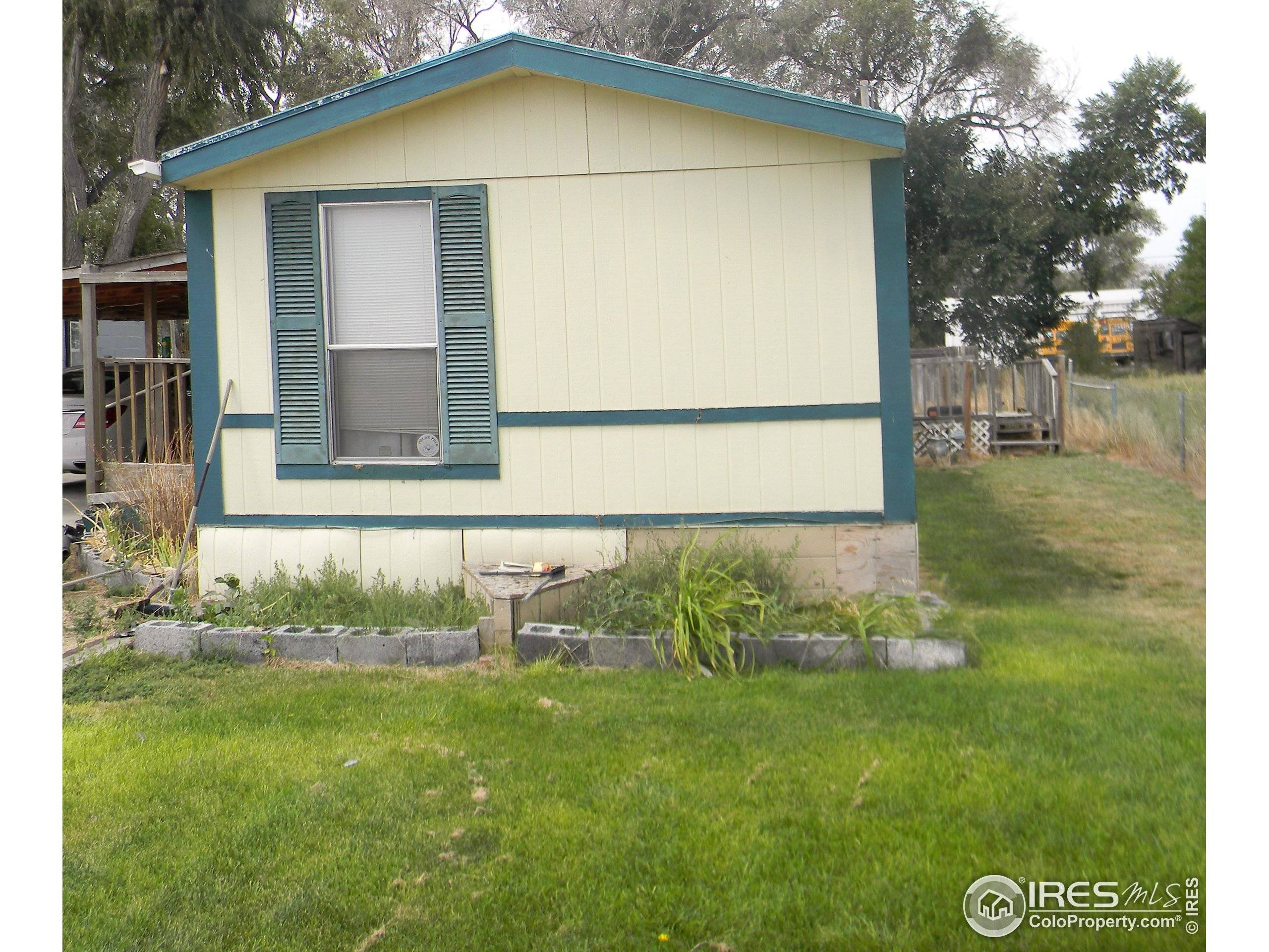 610 Main St, Weldona, CO 80653