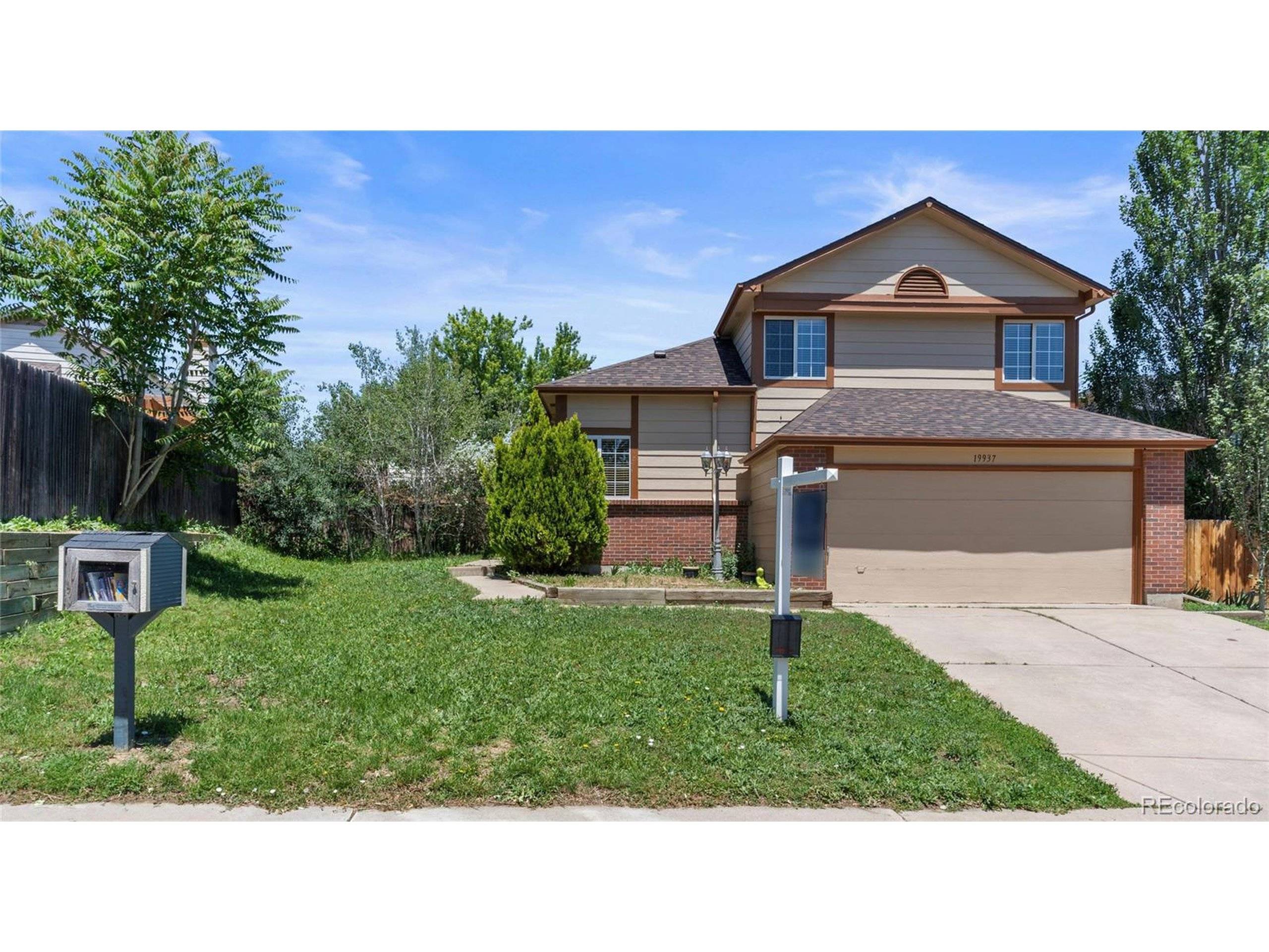 19937 E Loyola Pl, Aurora, CO 80013