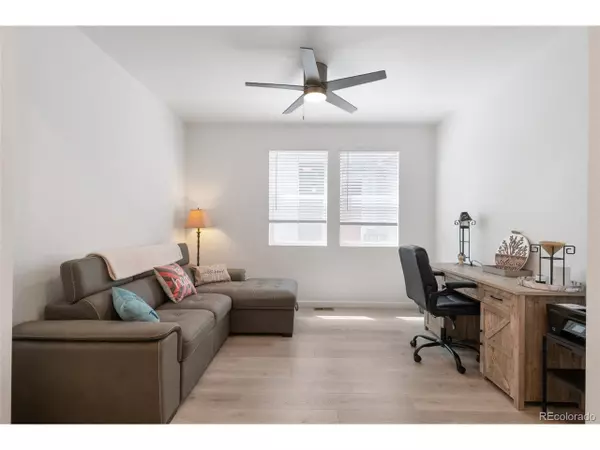 Aurora, CO 80019,23936 E River Front Dr