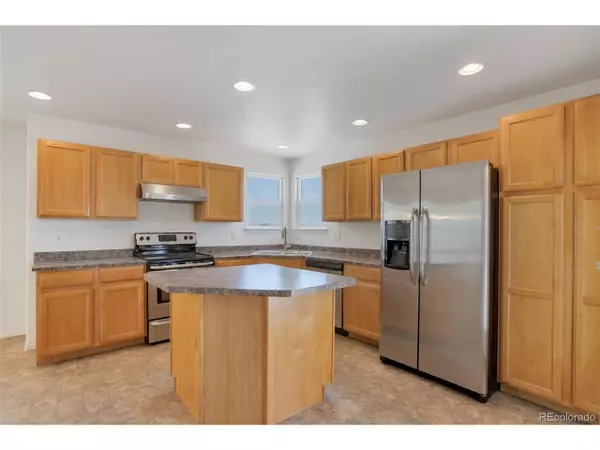 Berthoud, CO 80513,3328 Auklet Dr
