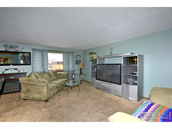 Longmont, CO 80501,2441 Meadow St