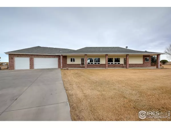 230 Grand View Cir, Mead, CO 80542