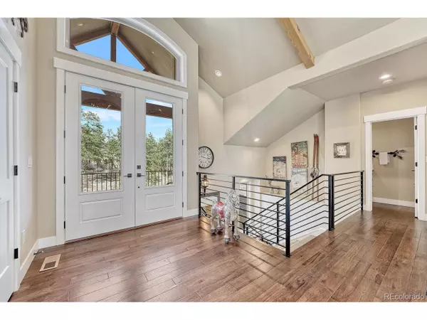 Larkspur, CO 80118,4692 Shoshone Dr