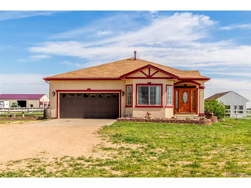 46303 E 106th Ave, Bennett, CO 80102
