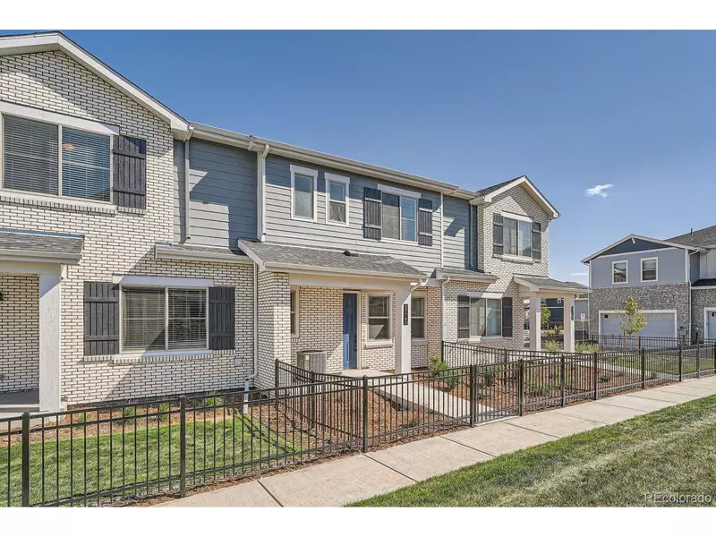 27482 E 1st Ave, Aurora, CO 80018