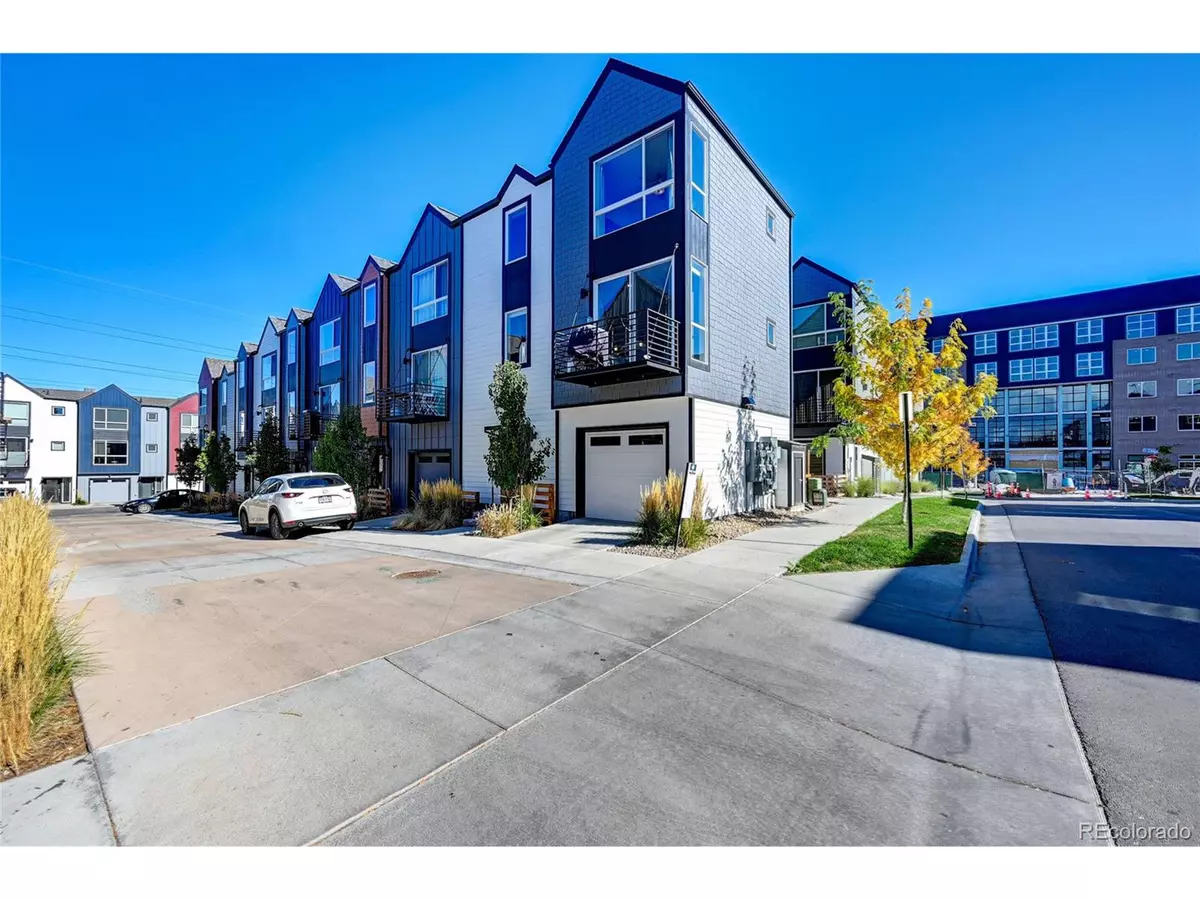 Lakewood, CO 80214,5566 W 11th Pl