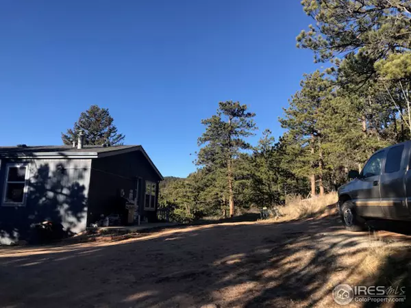 Lyons, CO 80540,50 Pine Dr