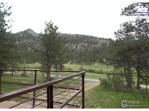 Lyons, CO 80540,83 Cedar Dr