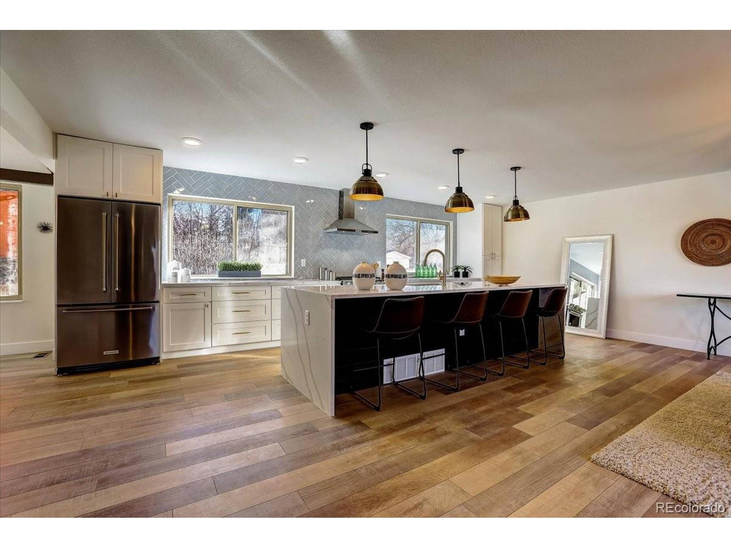 7336 S Highland Dr, Littleton, CO 80120