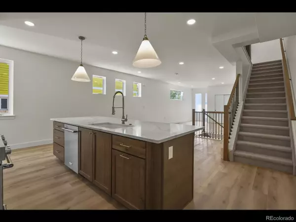 Colorado Springs, CO 80903,728 E Platte Ave