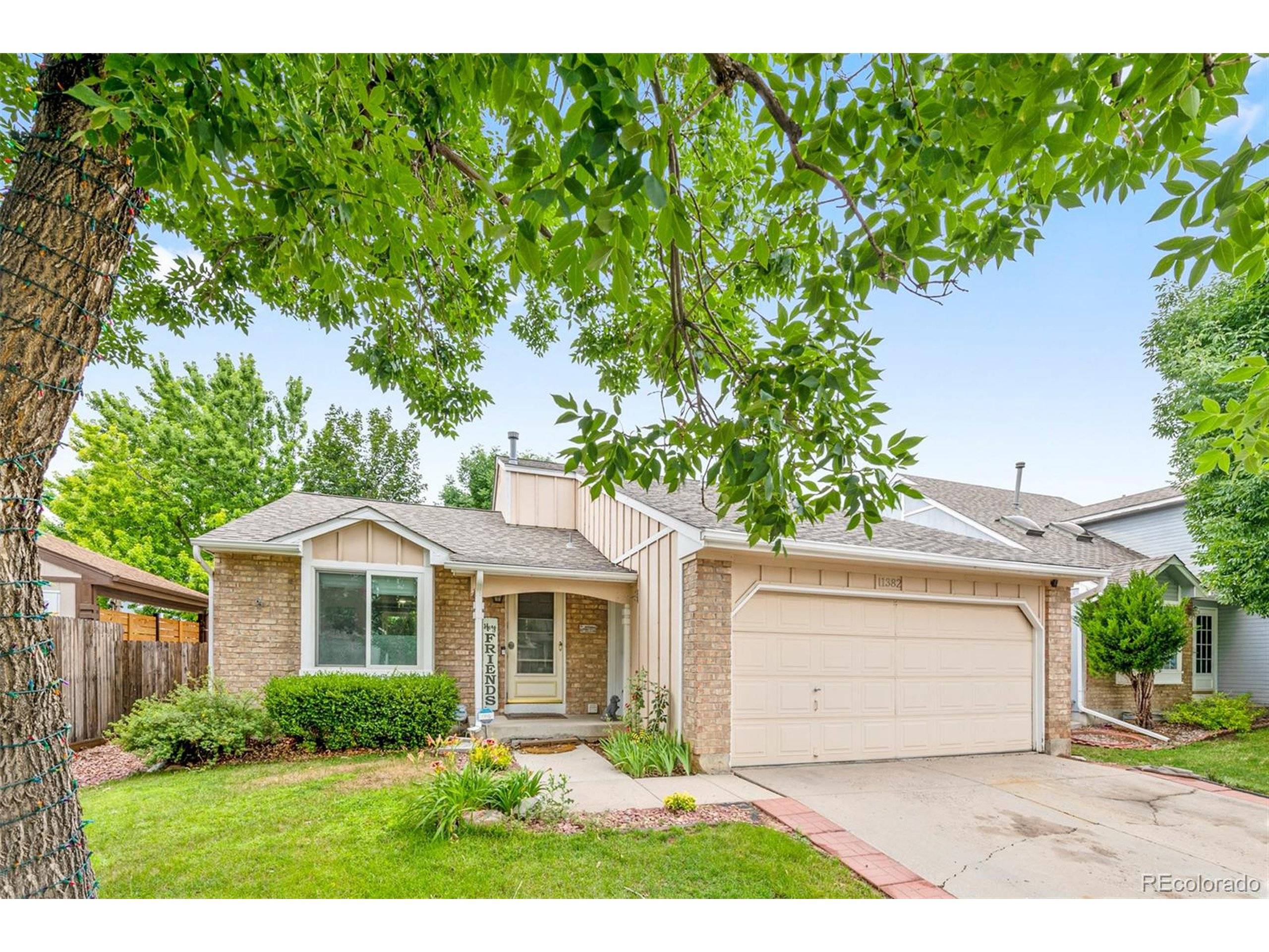 11382 W Lake Dr, Littleton, CO 80127