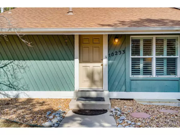 Englewood, CO 80111,10233 E Peakview Ave
