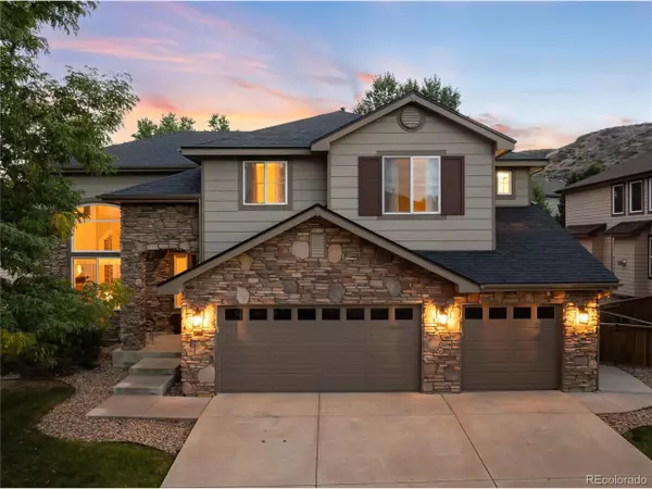9770 W Cambridge Pl, Littleton, CO 80127