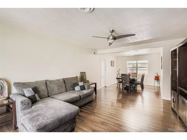 Aurora, CO 80011,899 Troy St