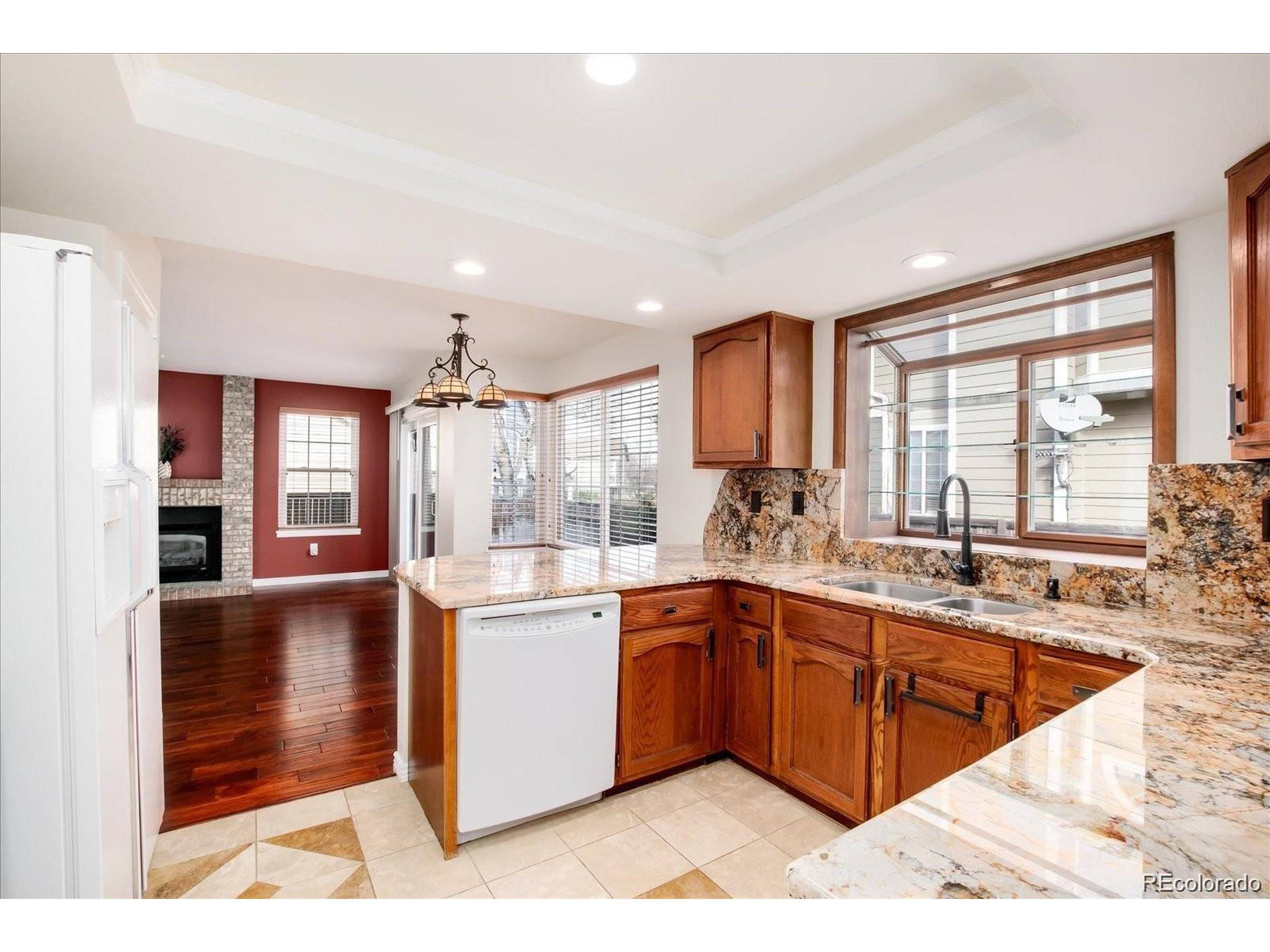 Lakewood, CO 80227,2348 S Gray St