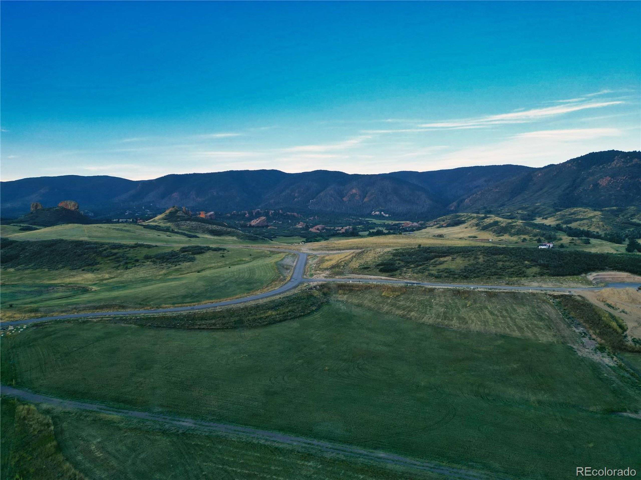 Larkspur, CO 80118,5495 Docs Hickory Pt