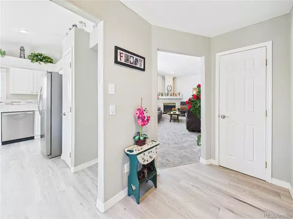 Colorado Springs, CO 80906,860 Loma Pt