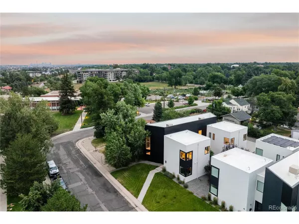 Littleton, CO 80120,5916 S Sycamore St