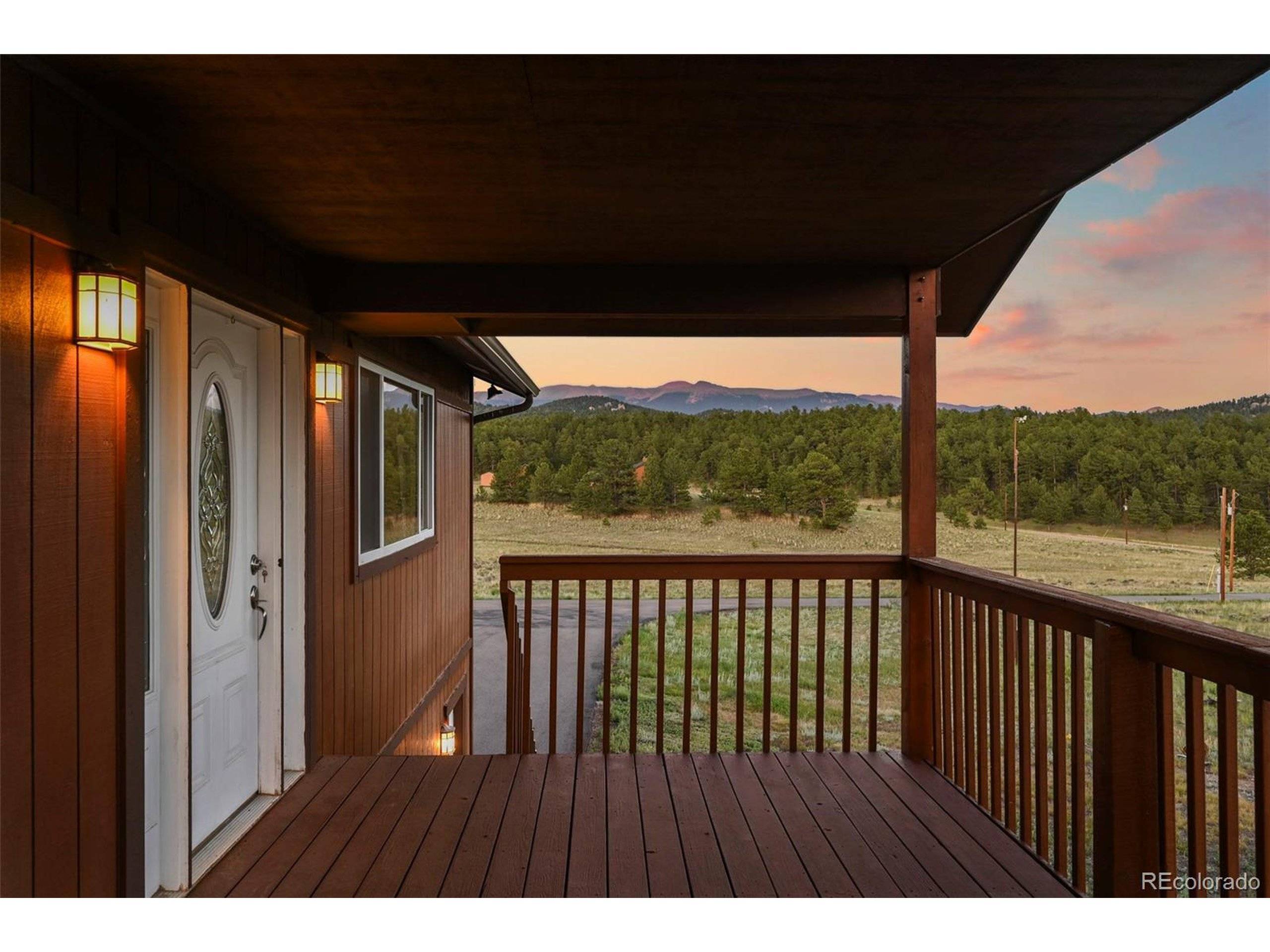 Florissant, CO 80816,115 White Tail Ln