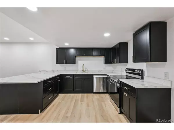 6435 S Dayton St #108, Englewood, CO 80111