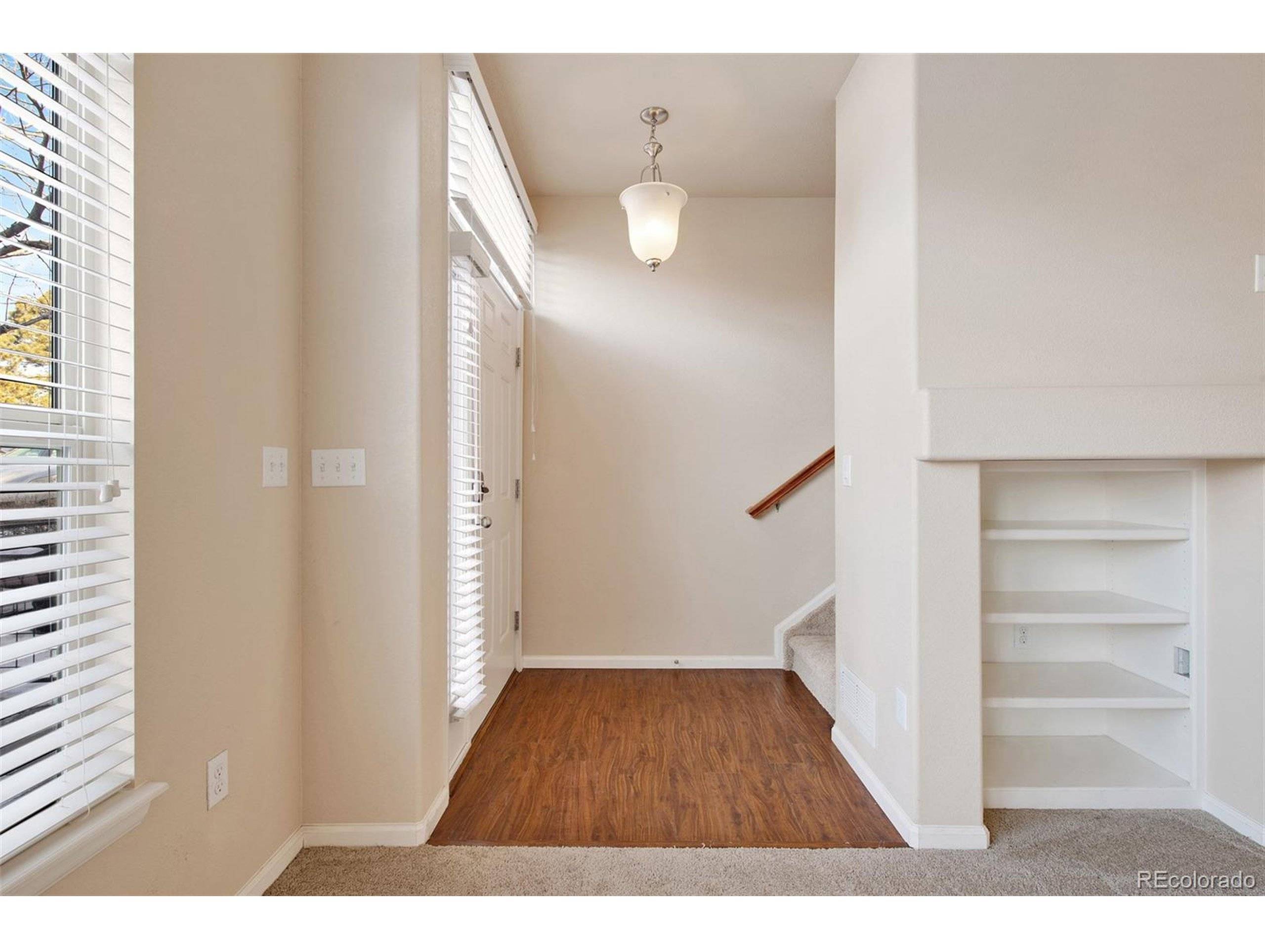 Centennial, CO 80112,8971 E Otero Pl