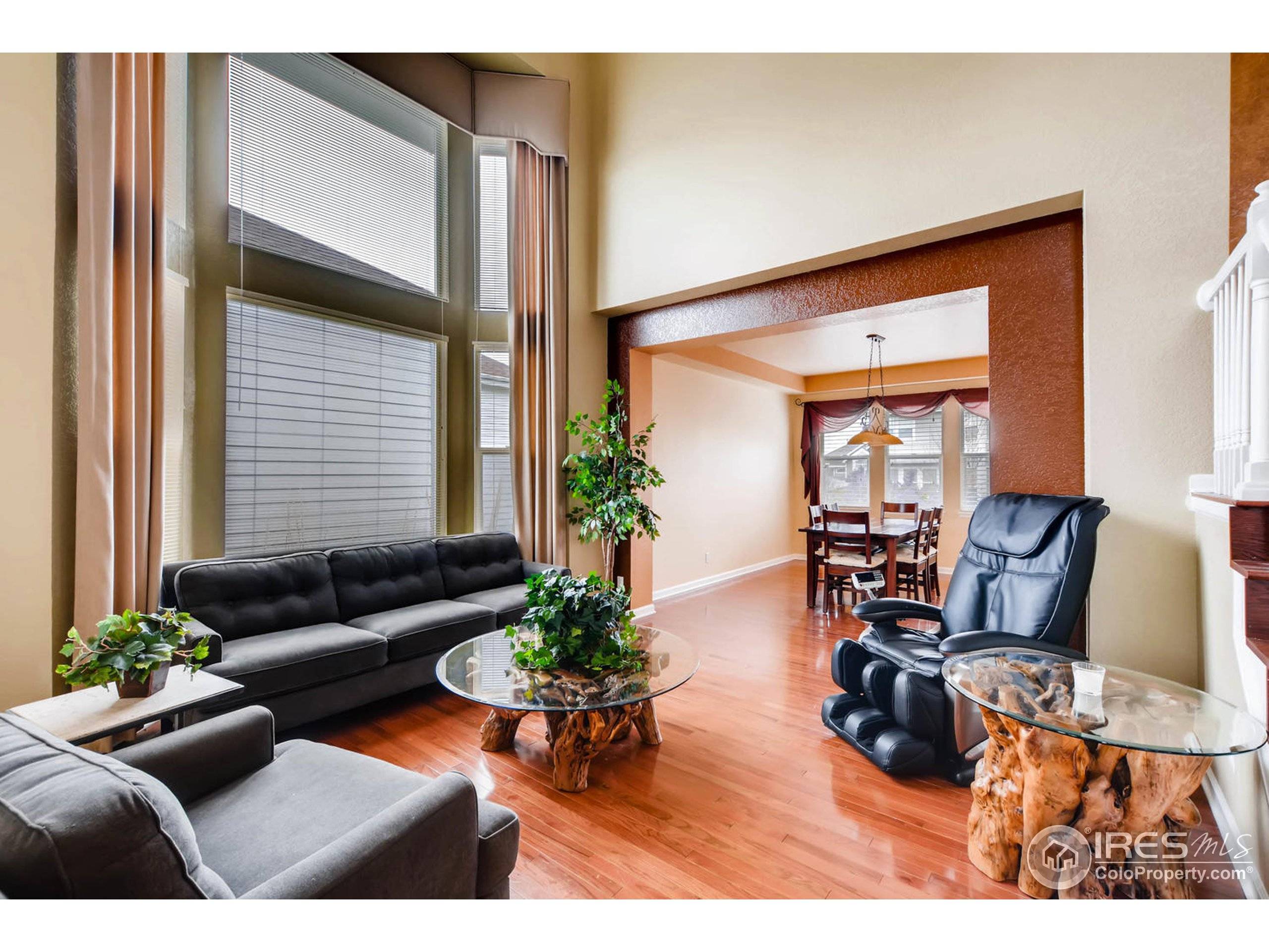 Centennial, CO 80015,5675 S Waco Ct