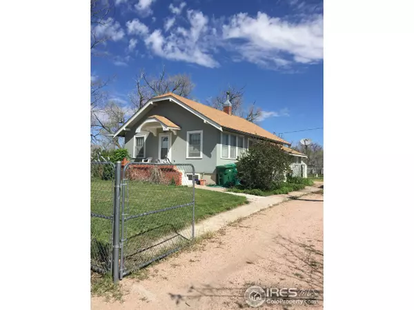 201 Chatoga Ave, Grover, CO 80729