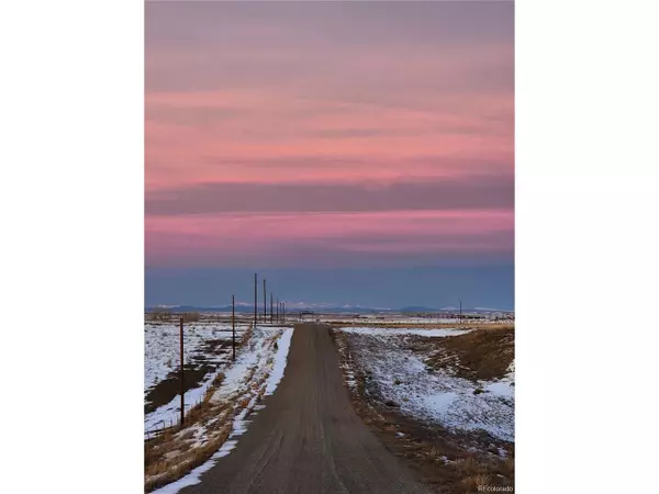 Strasburg, CO 80136,59765 E Crestline Pl