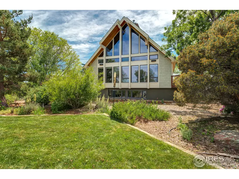 7356 Panorama Dr, Boulder, CO 80303