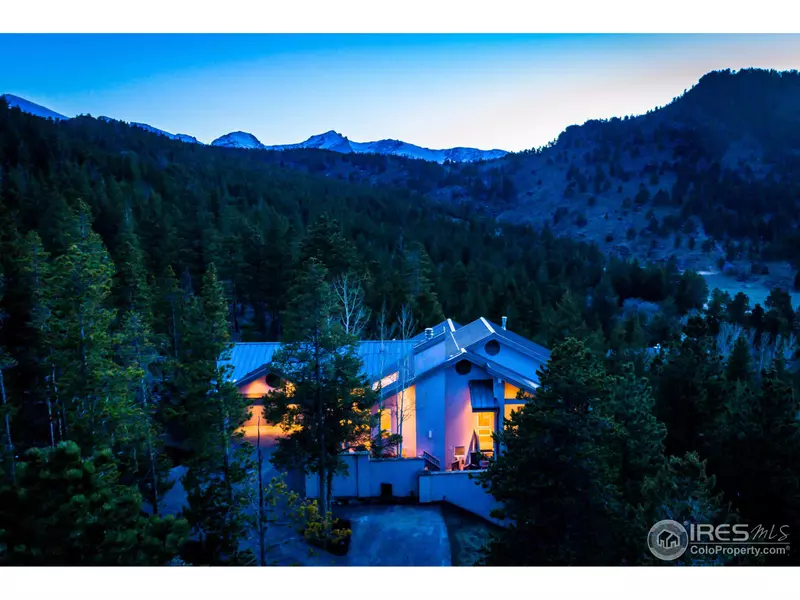 2725 Nimbus Dr, Estes Park, CO 80517