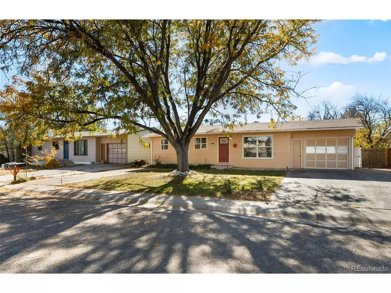 1110 Phay Ave, Canon City, CO 81212