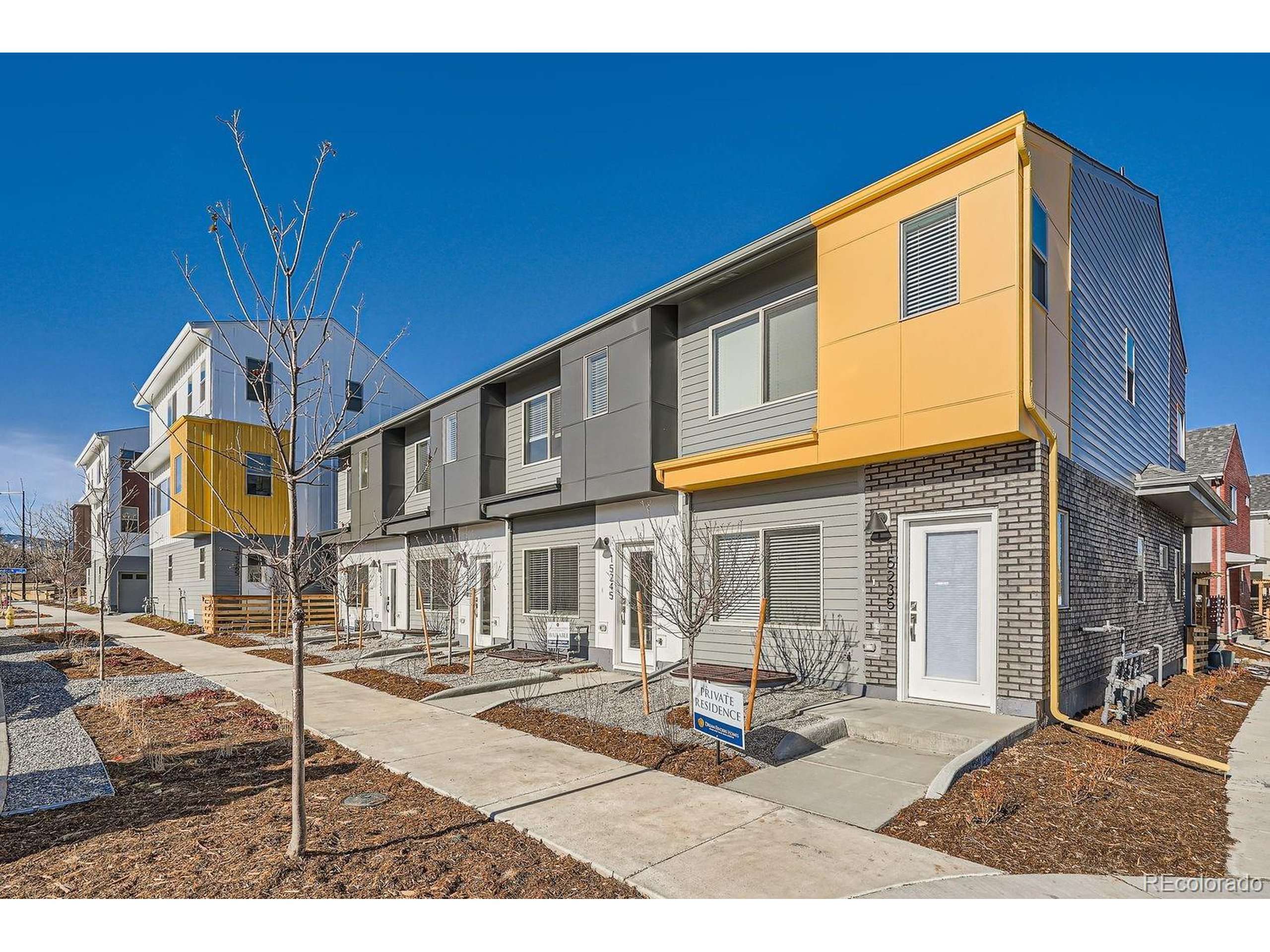 15313 W 69th Ave, Arvada, CO 80007