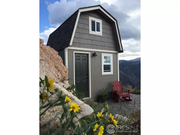 457 Mount McConnell Dr, Livermore, CO 80536