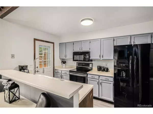 Aurora, CO 80014,14271 E Dickinson Dr #F